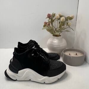 Sorel Kinetic RNEGD Caribou Waterproof Ankle Boots Black Women's 5 Tried On